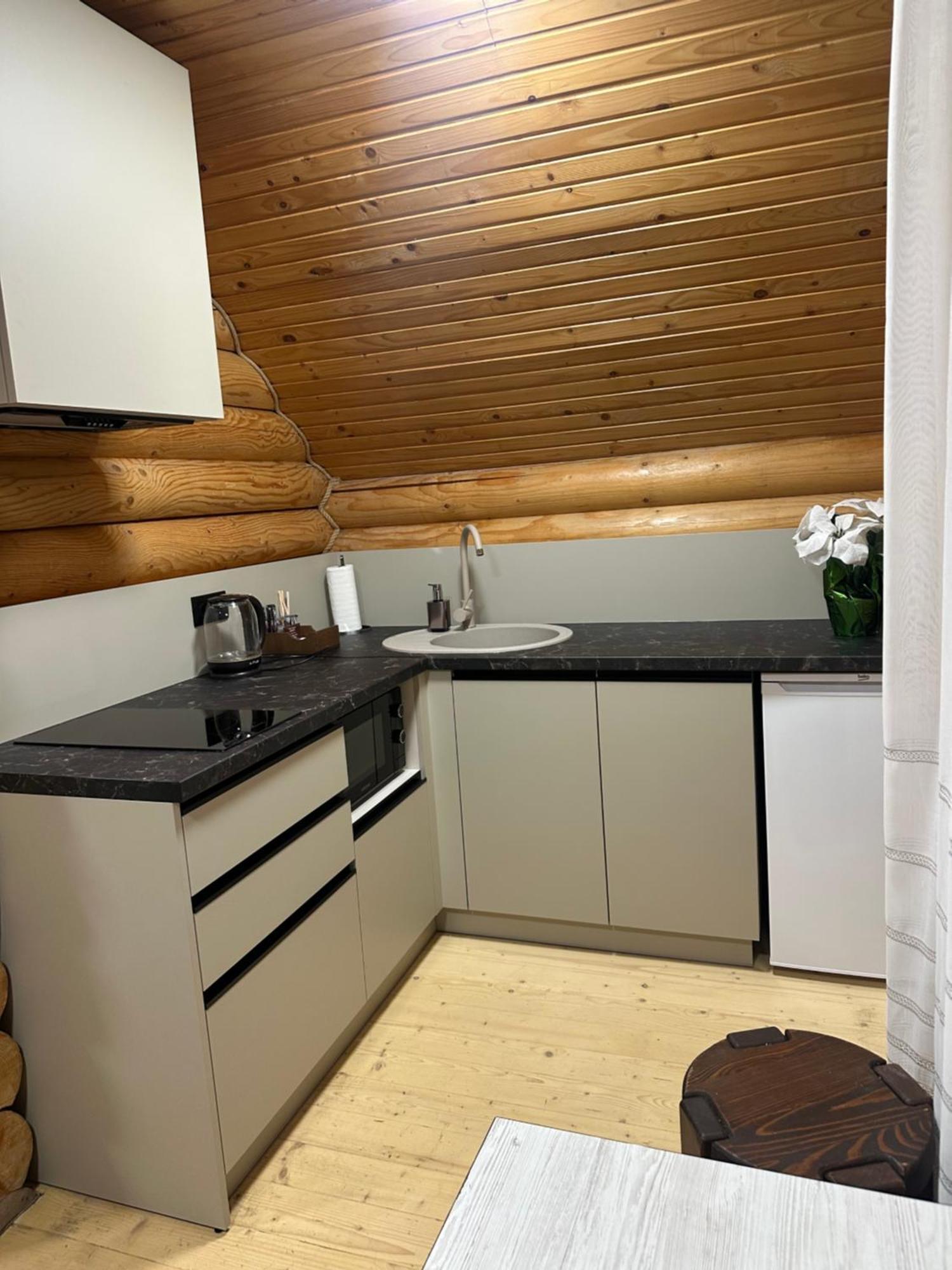 Котедж Villa Затишна Микуличин Екстериор снимка