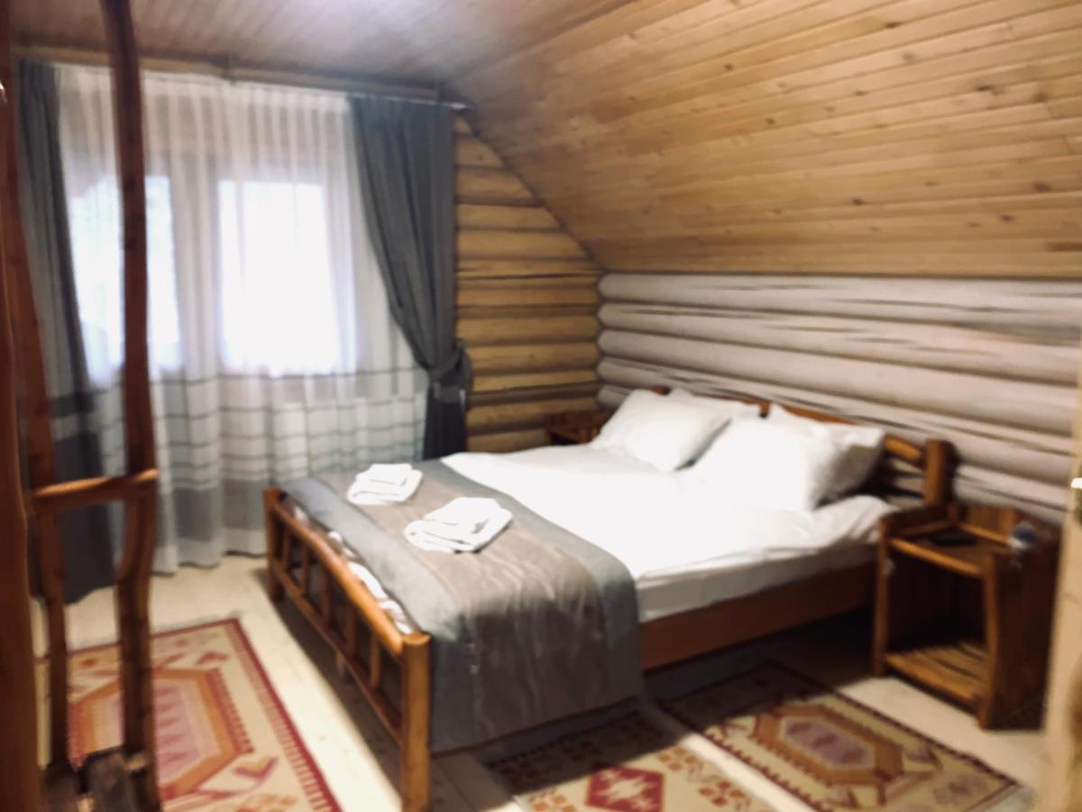 Котедж Villa Затишна Микуличин Екстериор снимка